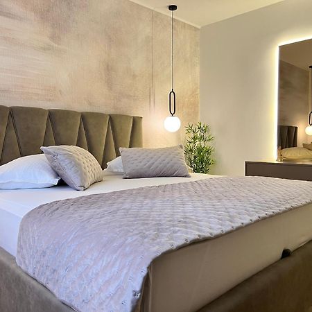 Apartmani Ivelic Supetar Exteriér fotografie