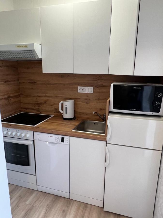 Apartmani Ivelic Supetar Exteriér fotografie