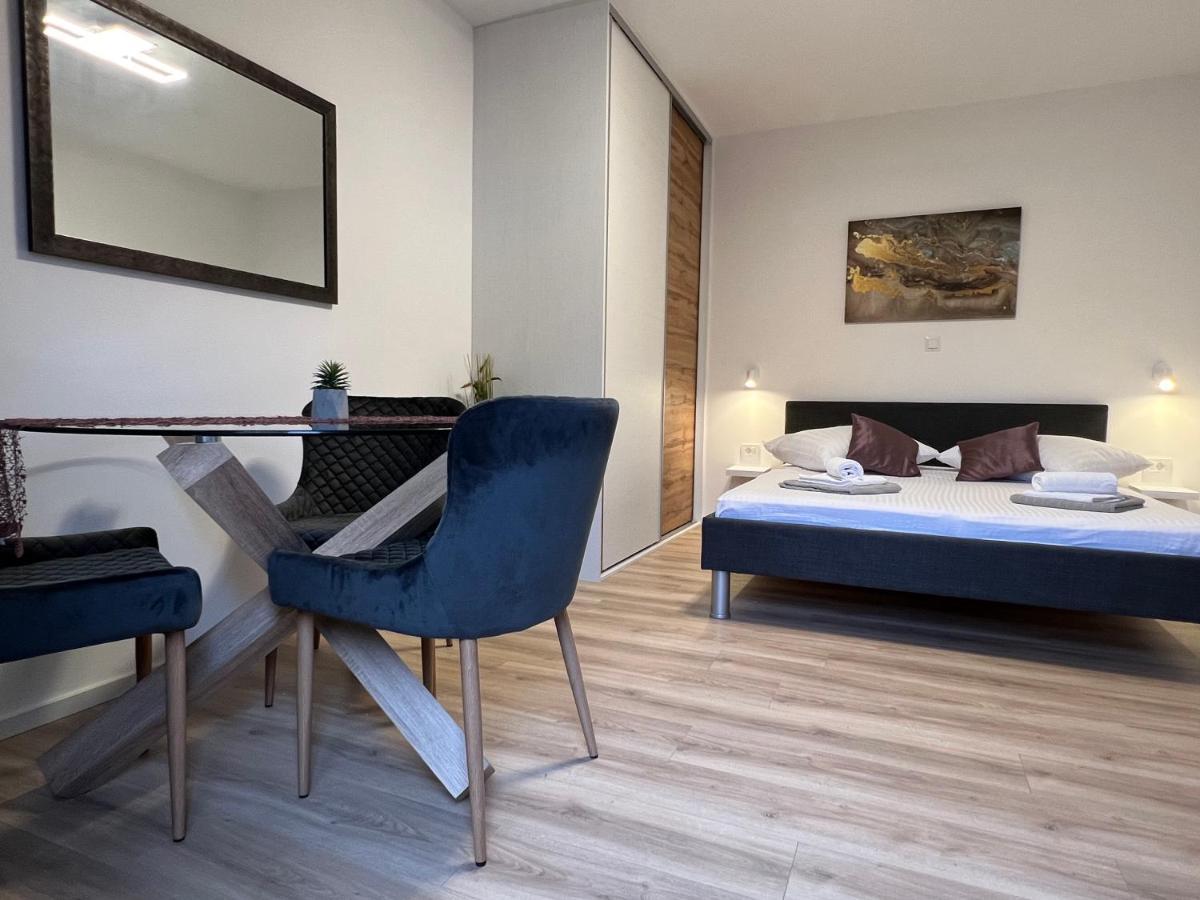 Apartmani Ivelic Supetar Exteriér fotografie